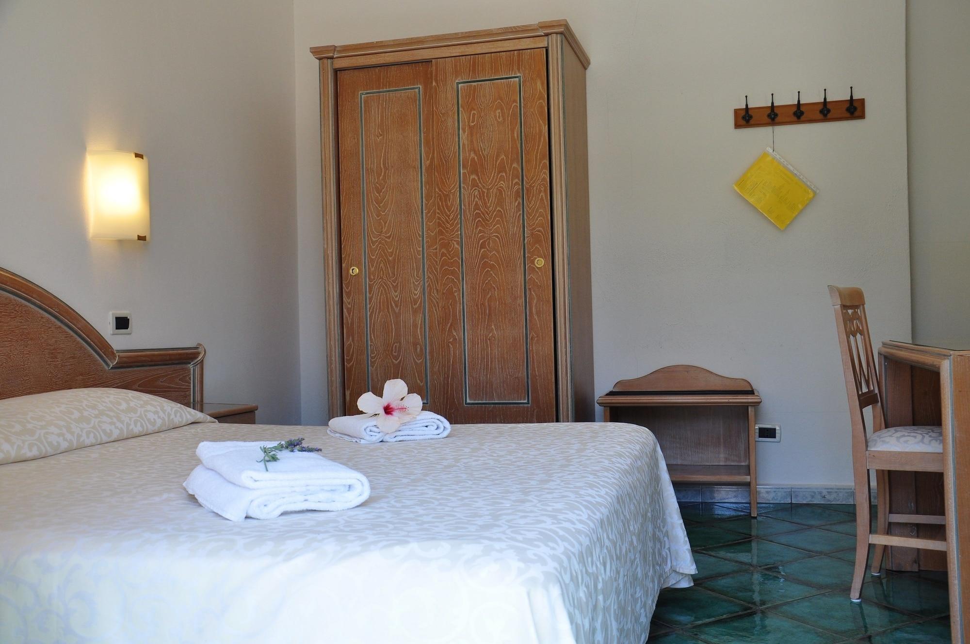 Hotel La Marticana 伊斯基亚 外观 照片