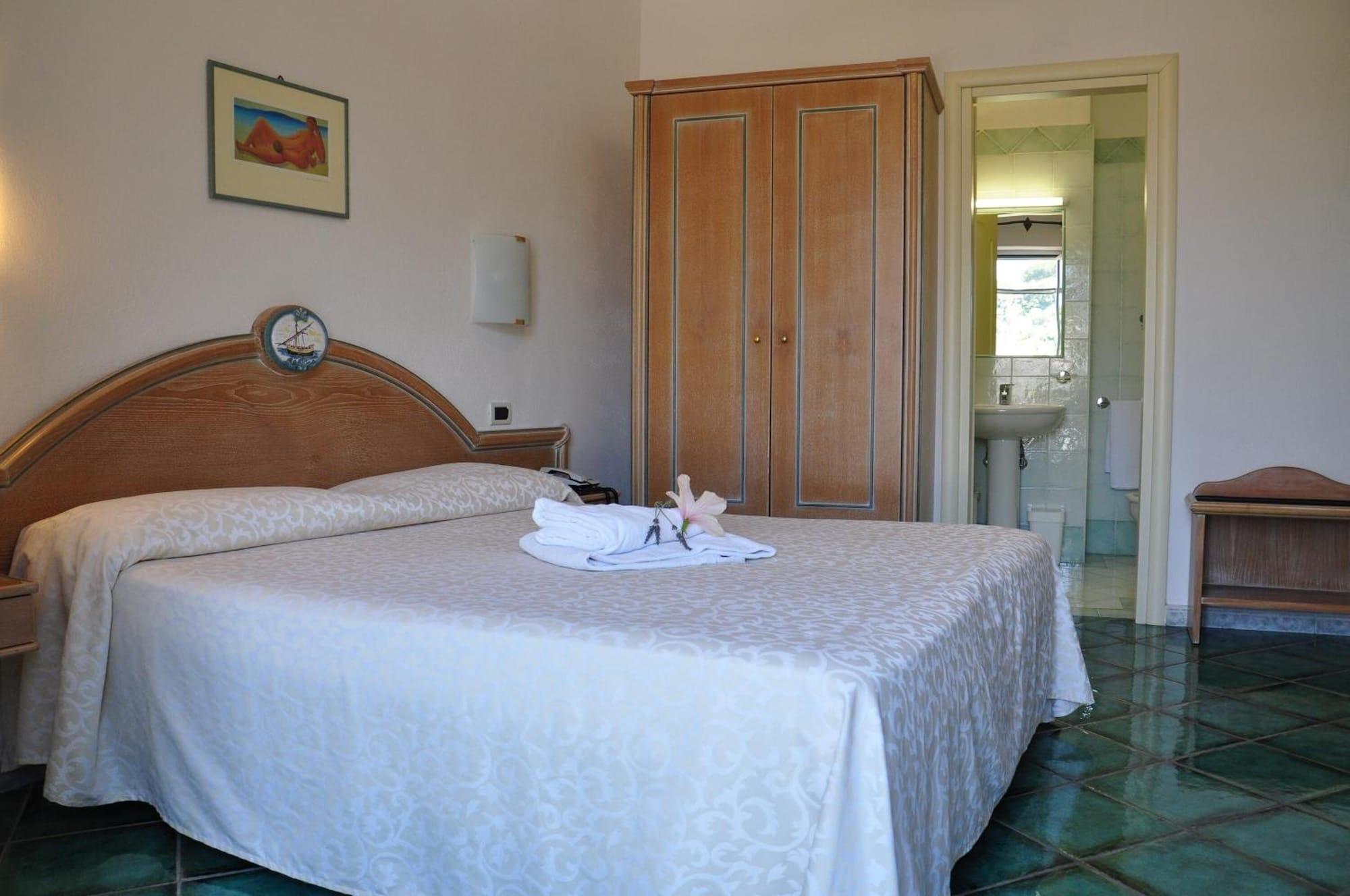 Hotel La Marticana 伊斯基亚 外观 照片