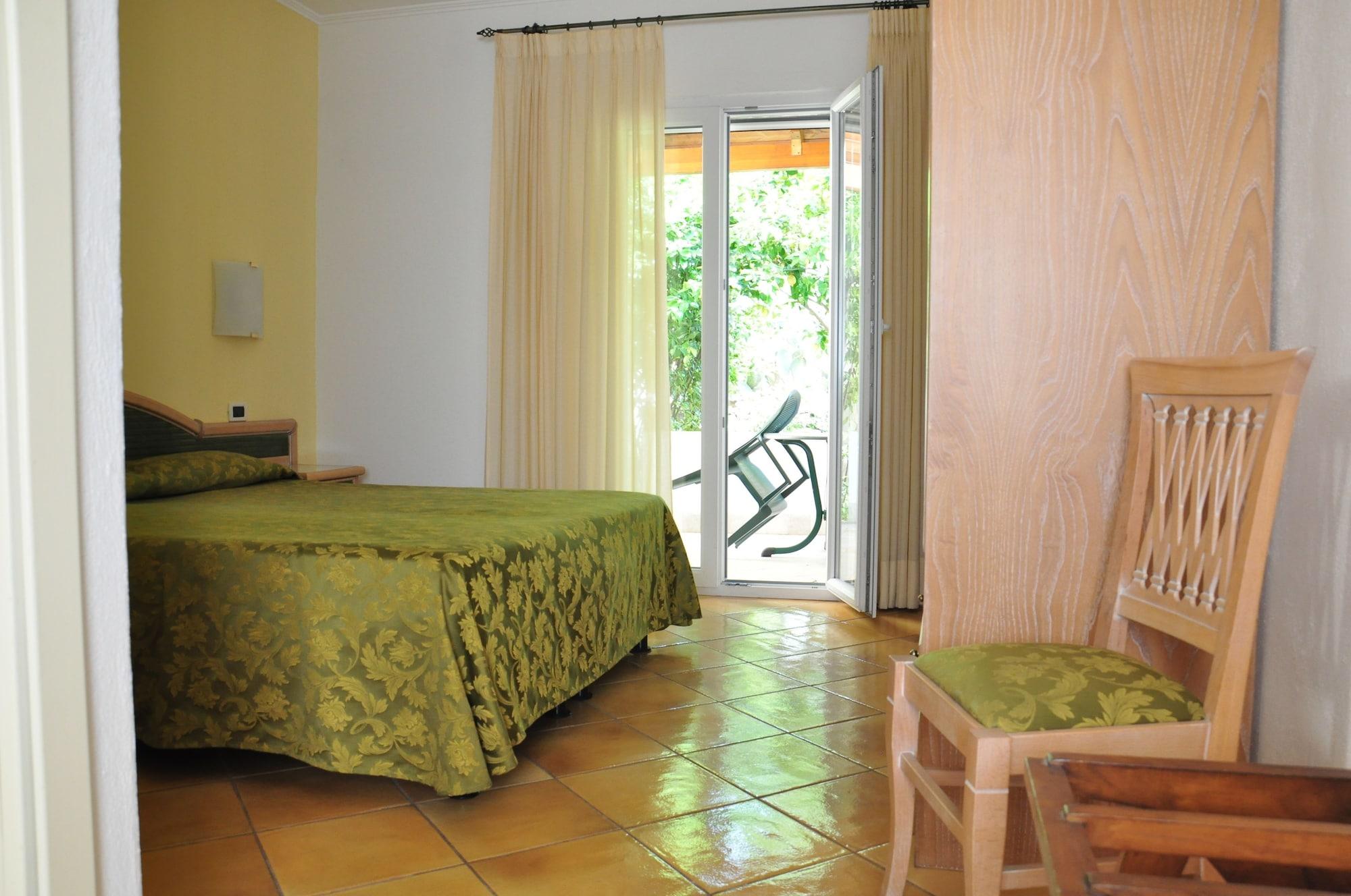 Hotel La Marticana 伊斯基亚 外观 照片